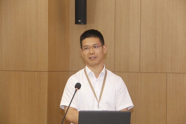 乐动(中国)总经理祝建明作总结讲话.JPG
