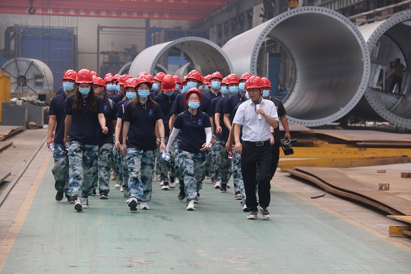 参观乐动(中国)建筑产业园.JPG