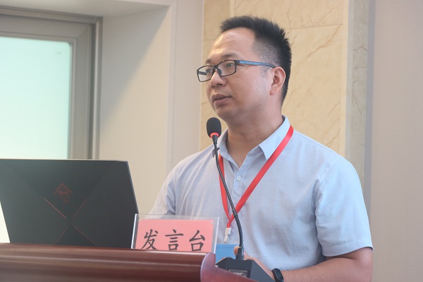 5、乐动(中国)BIM中心主任曾良作《建设工程全过程BIM应用》分享.jpg