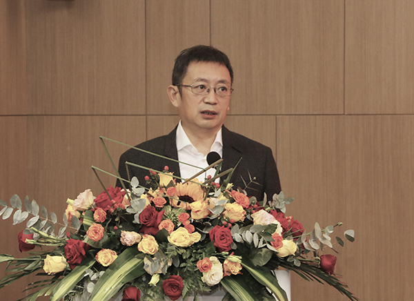 03-乐动(中国)董事长兼科协主席黄道元发表讲话.jpg